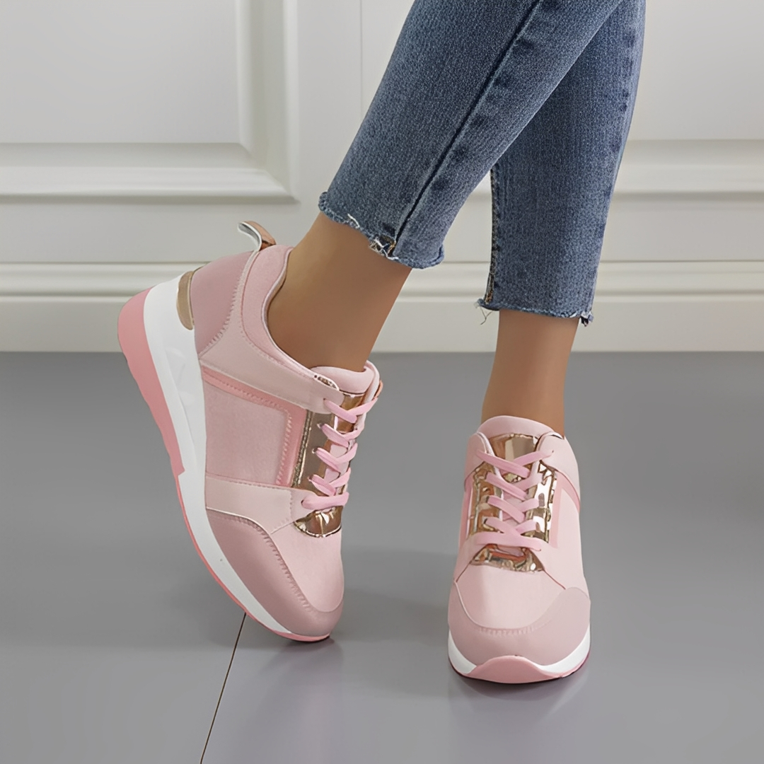 LuxeStride - Eleganta och Trendiga Sneakers för Damer