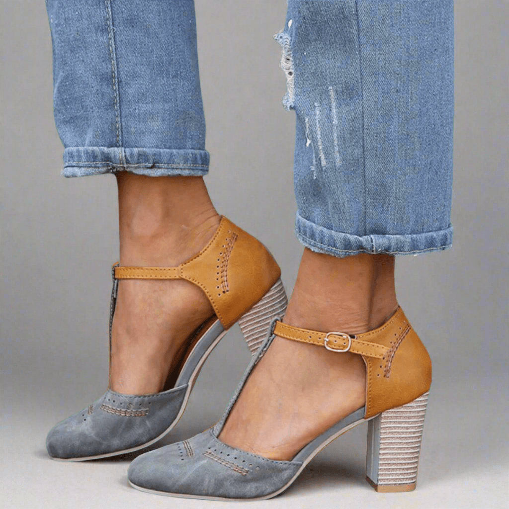 Livia | Eleganta skor med t-rem och stabil klack