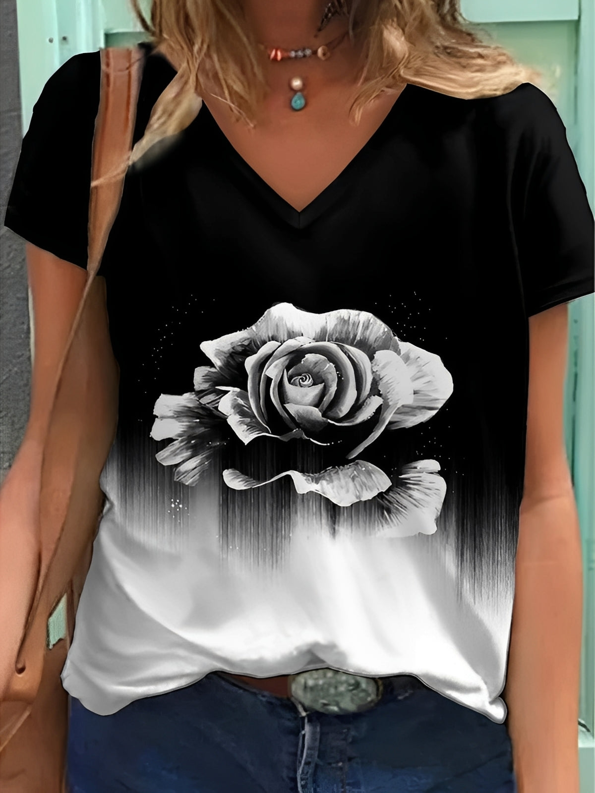 Blomstrande Topp för En Elegant Stil