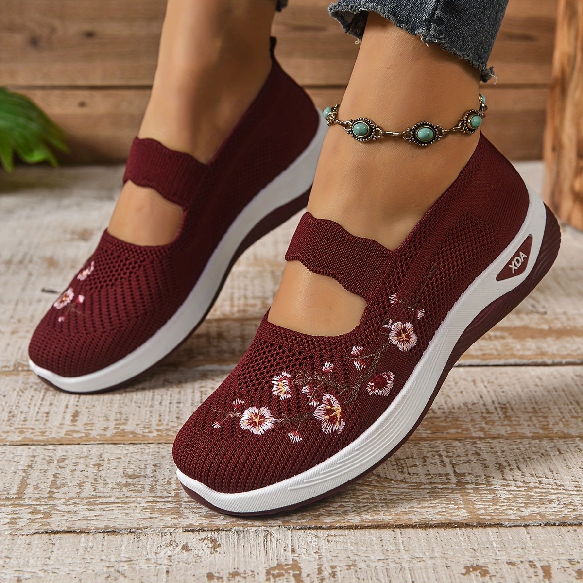Blommönstrade Mesh Slip-On Skor – Färgsprakande Stil