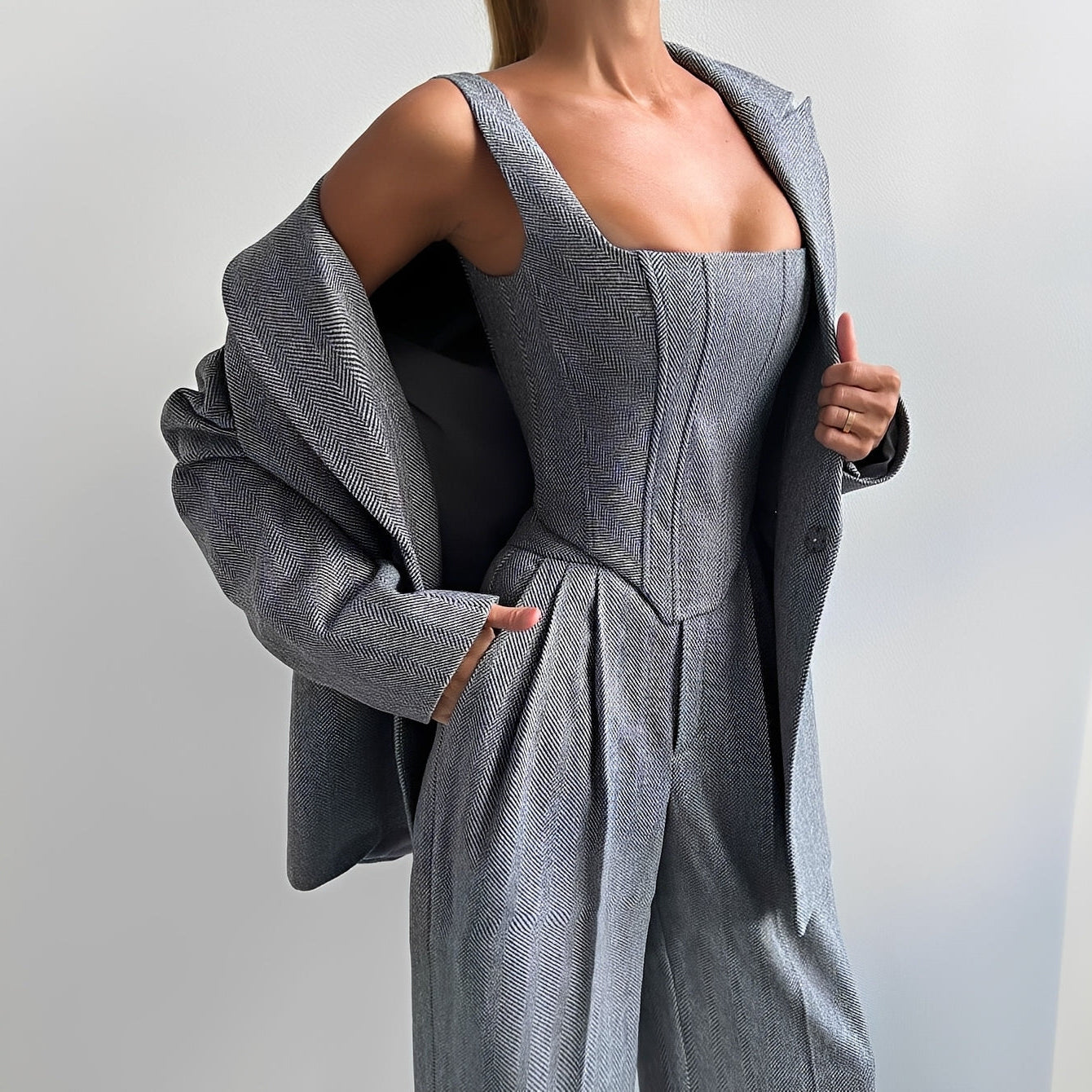 Celestine - Tre-dels Blazer-set för en Strålande Stil