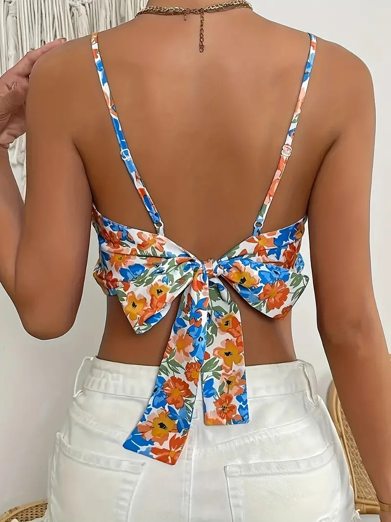 Blommande Elegans: Cami-topp med Blommigt Tryck
