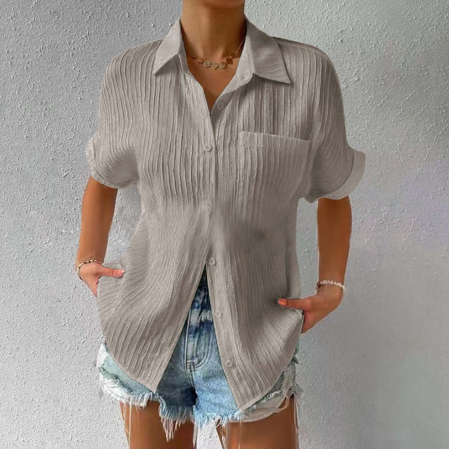 Elegant Knapbluse med Krave til den Stilbevidste Kvinde