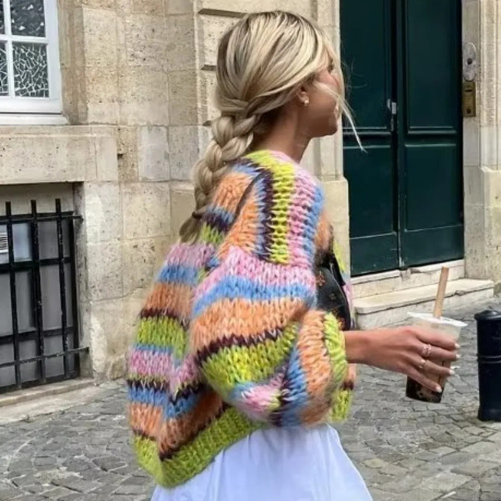 Färgglad Stickad Kort Cardigan med Puffärmar för Kvinnor - Livia