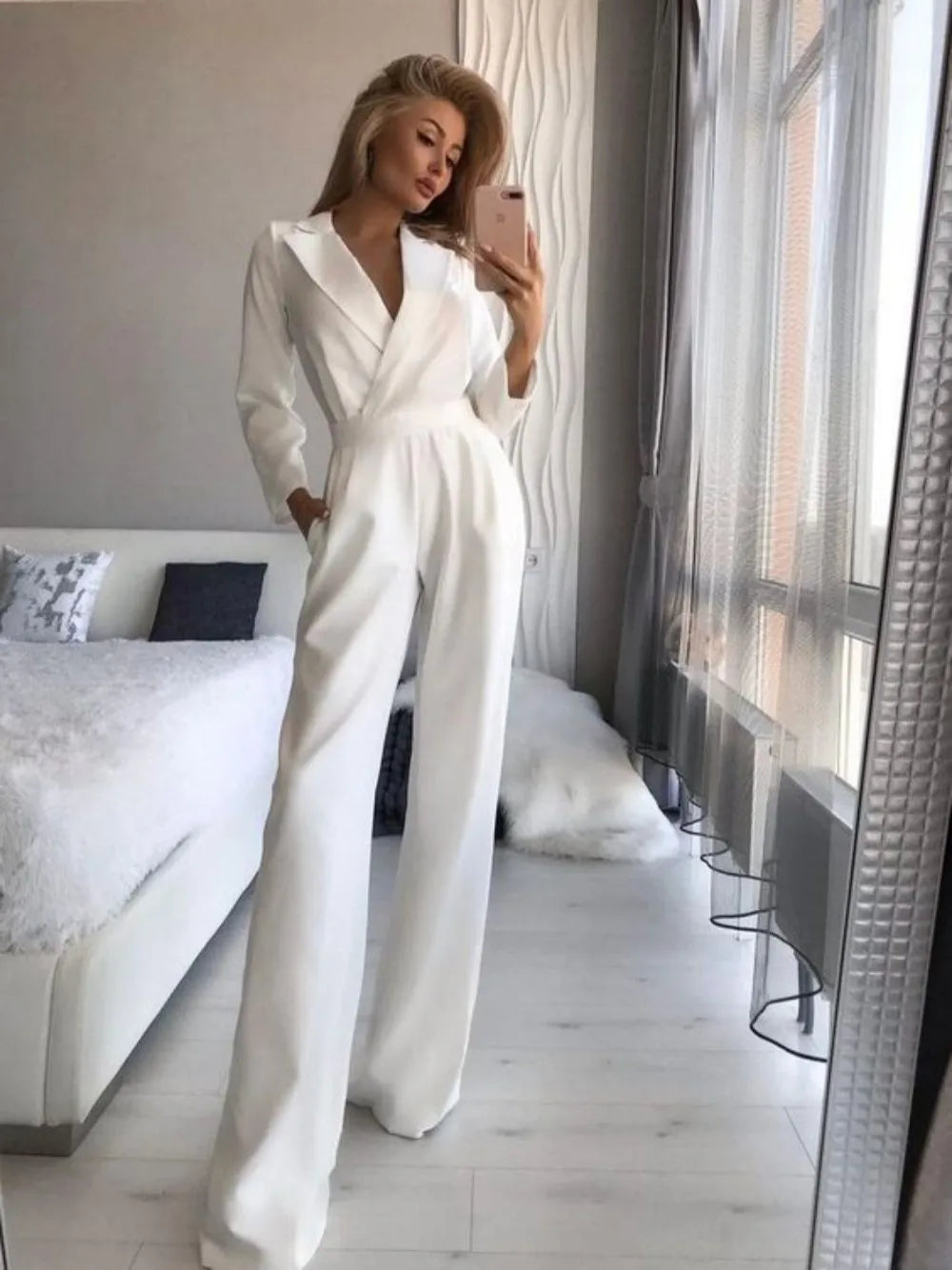 Chic jumpsuit med lange ærmer