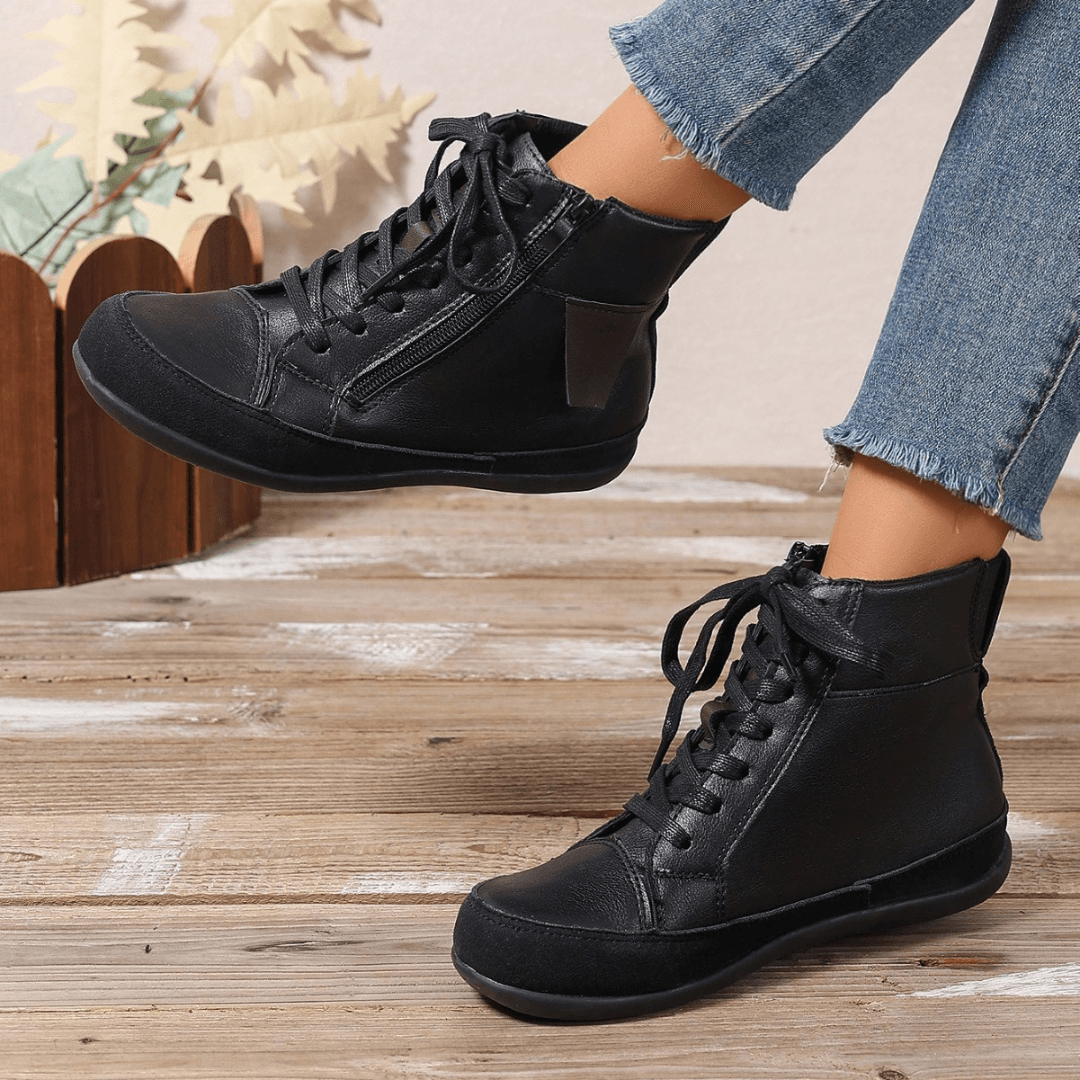Eleganta Snörstövlar med Ankle Design