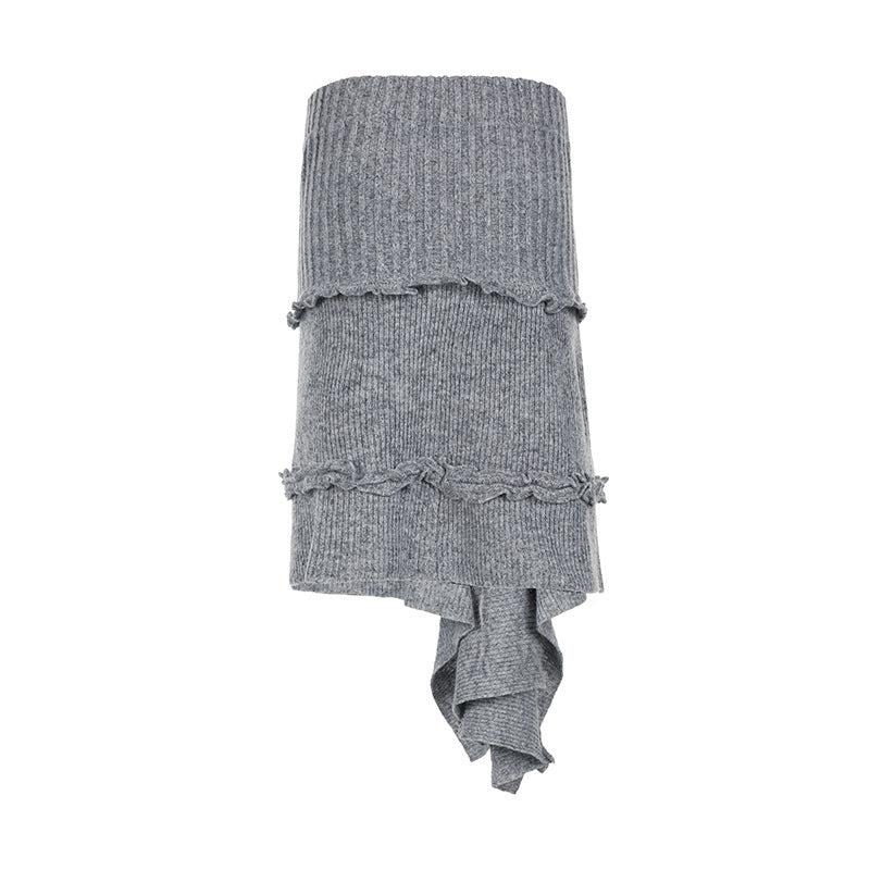 Asymmetrisk Stickad Kappa med Eleganta Detaljer