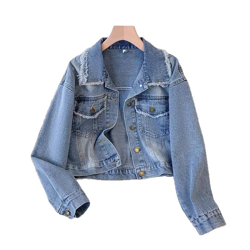 Chic Crop Denimjakke med Fringes og Unikke Detaljer