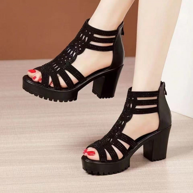Eleganta Klacksandaler för Kvinnor med Finess och Stil