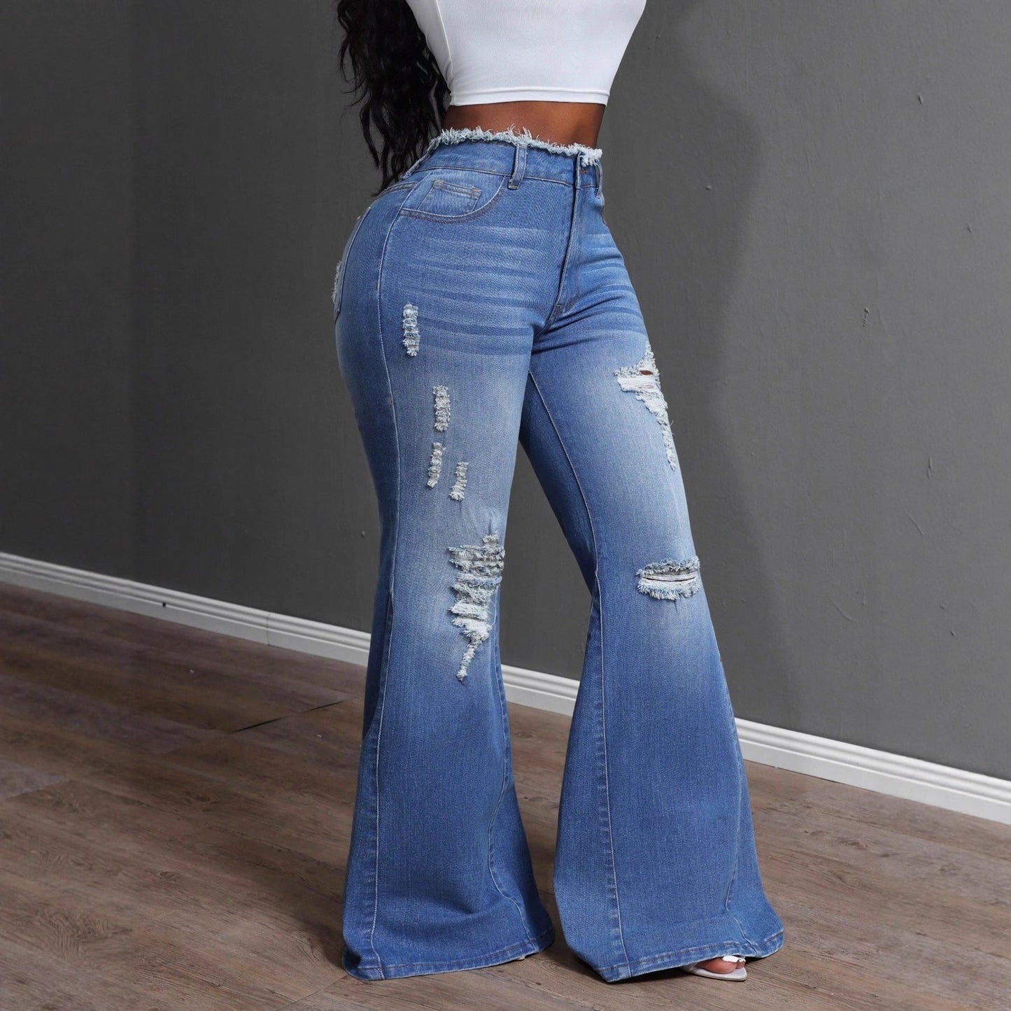 Klassiske Bootcut Jeans med trendy frynser