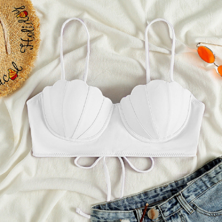 Feminint Bikinöverdel med Skulpterad Design och Justerbara Band