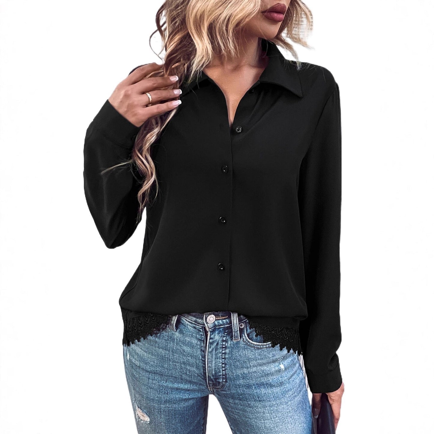 Feminine Bluse med Spidse og Knappedesign