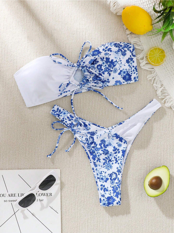 Blomstrande Bandeau-Bikini Set för Sommardagar