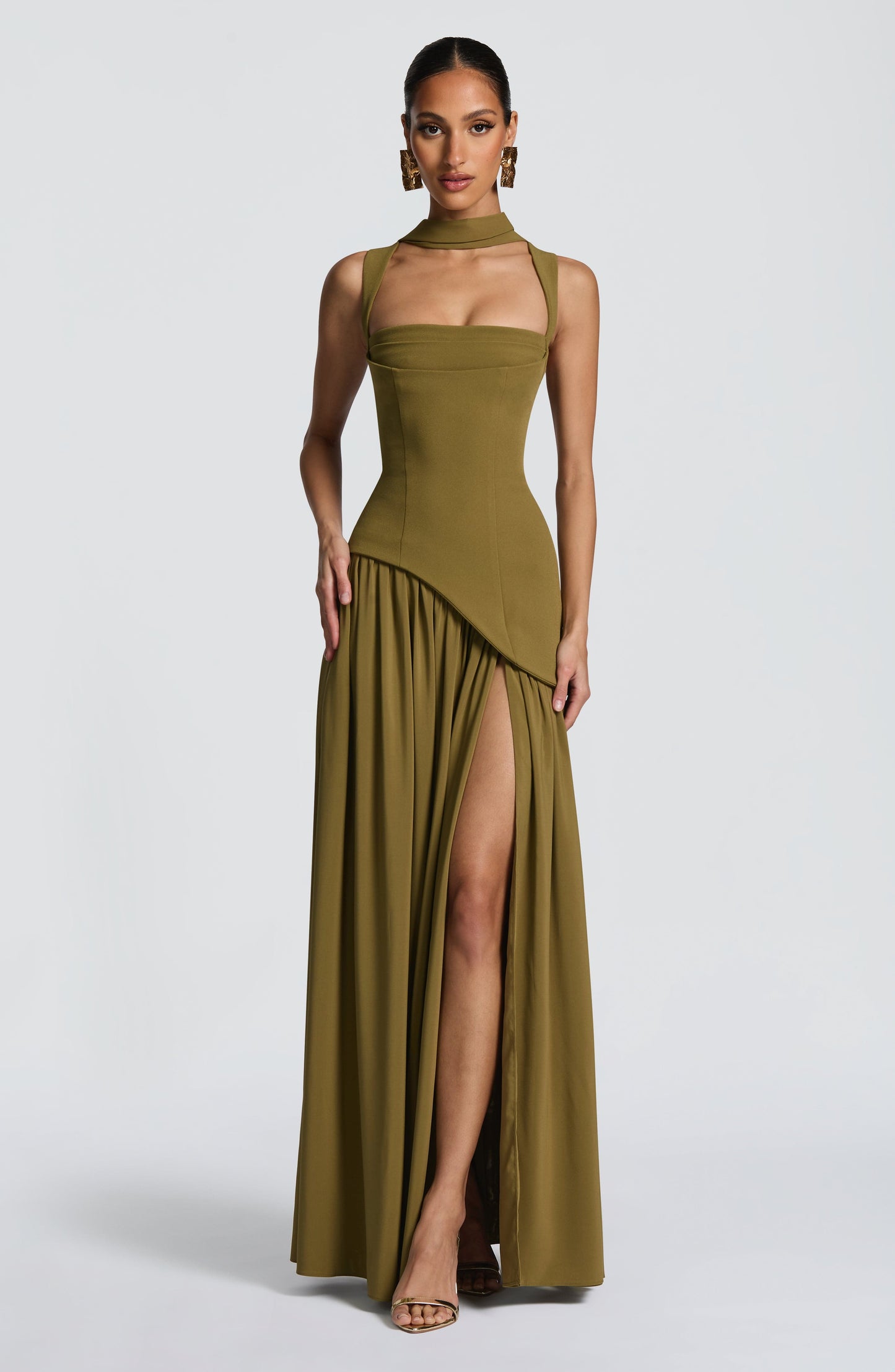 Maxiklänning i Satin för Dam – Elegant Design