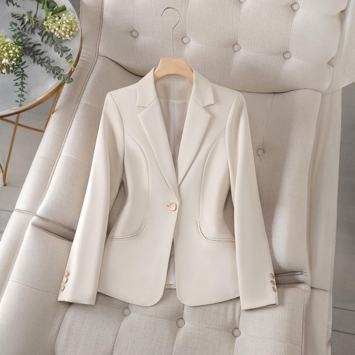 Viviana | Elegant Arbetsjacka med Figurformad Silhuett