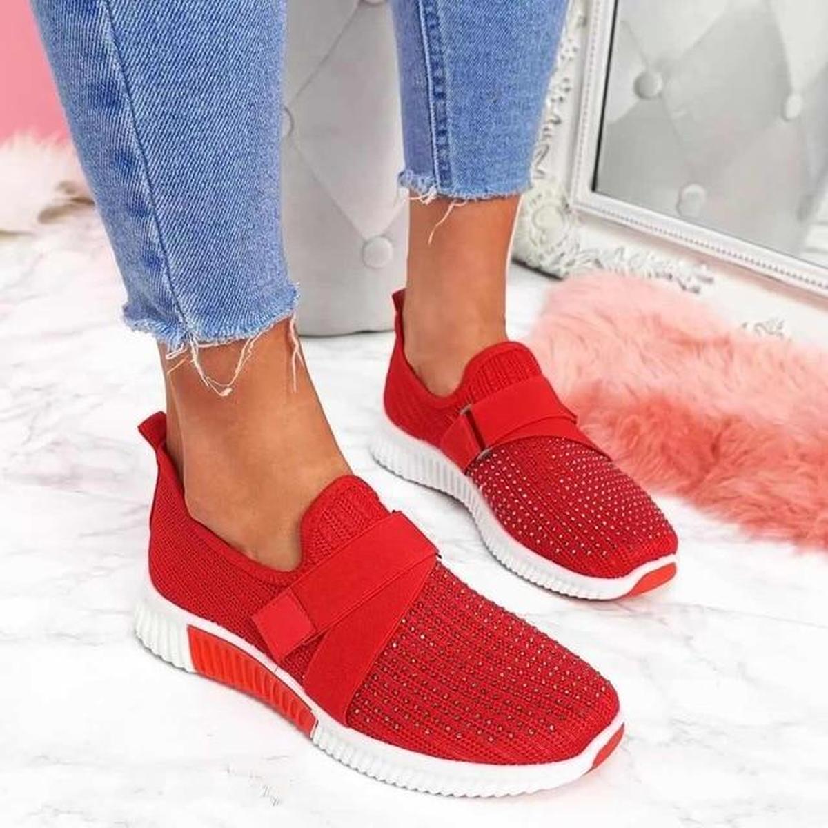 Sienna | Stilrena sneakers för dam med elastiskt band