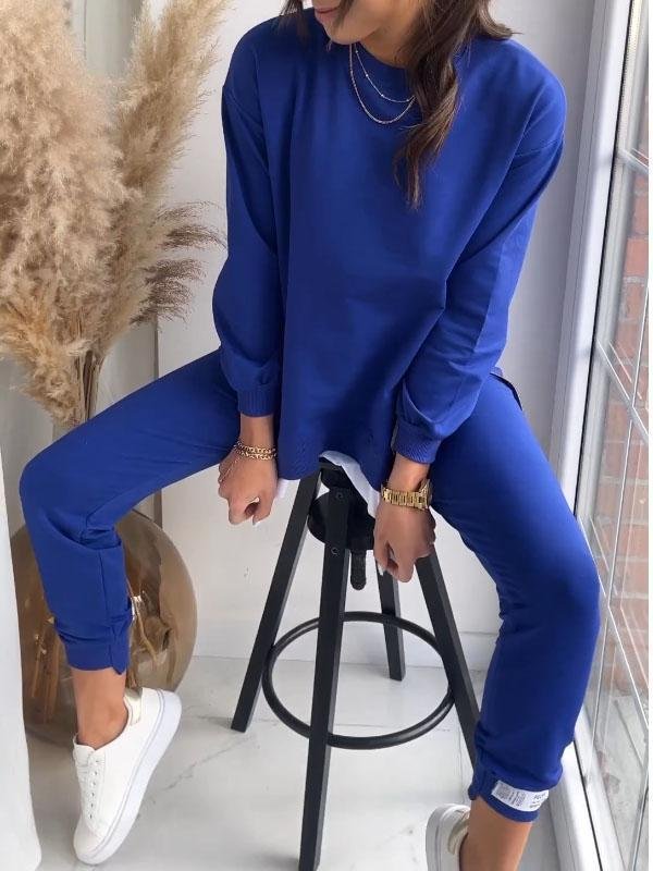 Snyggt sweatsæt med trendig oversized tröja och bekväma byxor