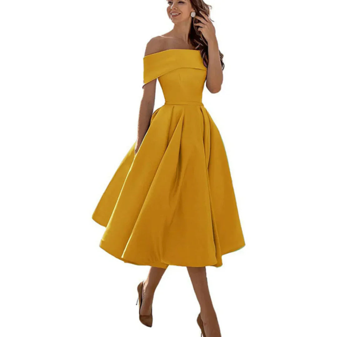 Elegant Off Shoulder Midiklänning i Inga Stil