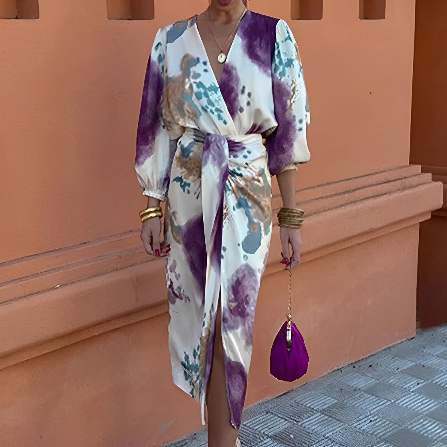 Elara - Elegant Midiklänning med Chic Slits för Damer