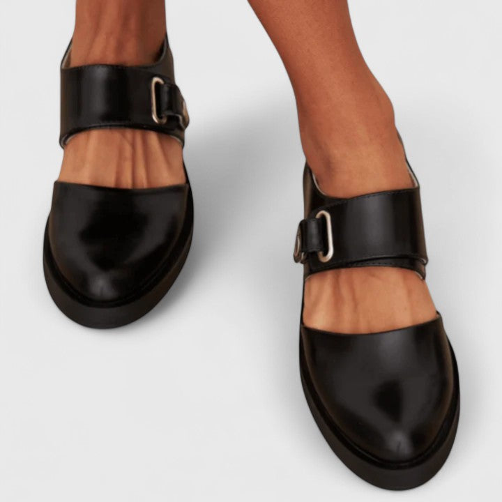 Snygga slip-on-skor för damer med rund tå
