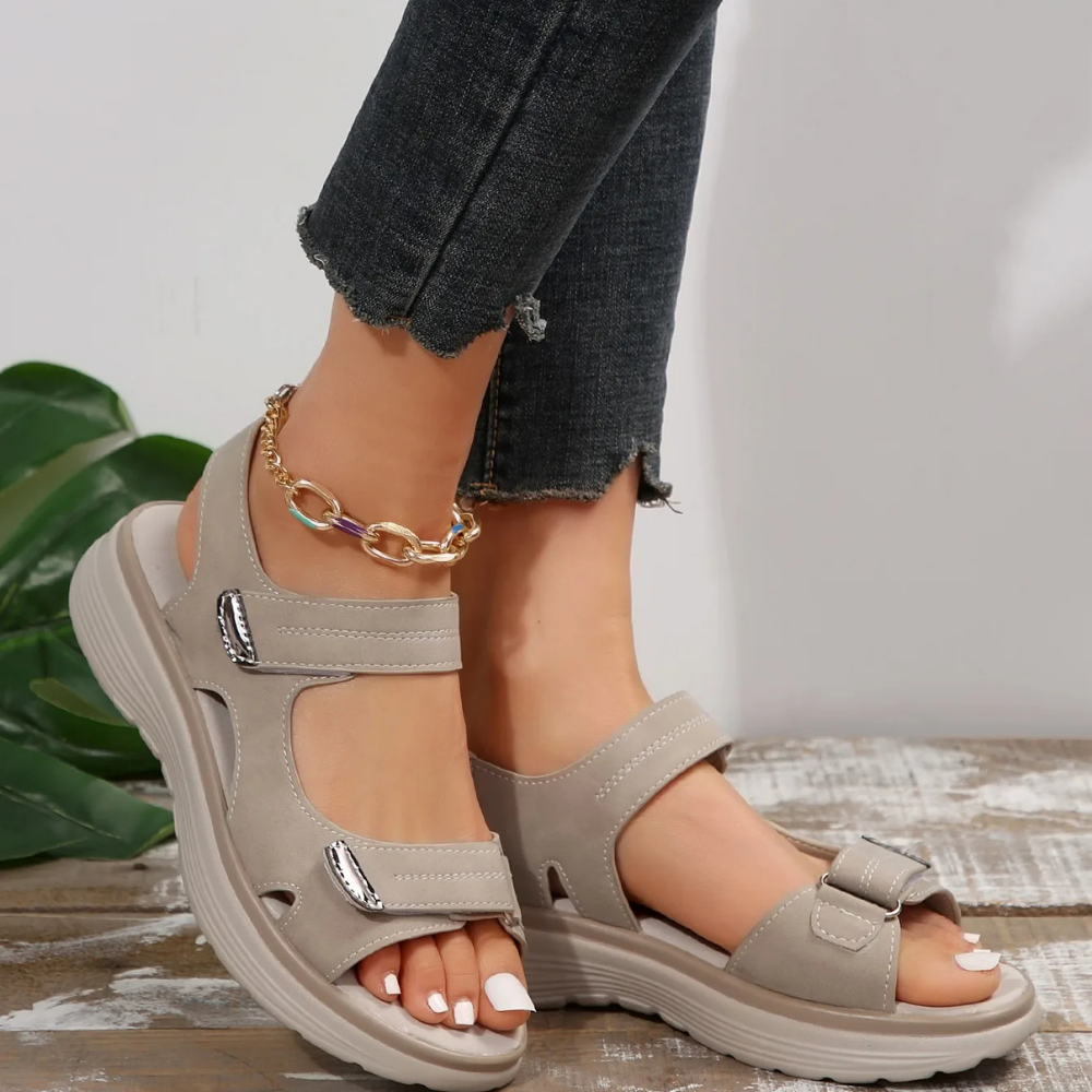 Ortopediska Sandaler för Dam med Justerbar Design