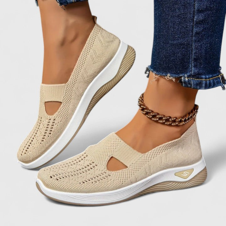 Dame Slip-On Sneakers: Letvægt og Åndbar til Hverdag