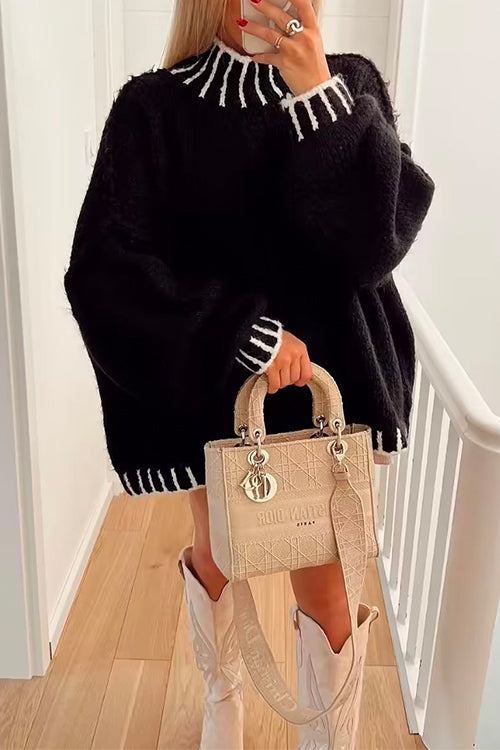 Elegant Farveskift Pullover med Rullekrave