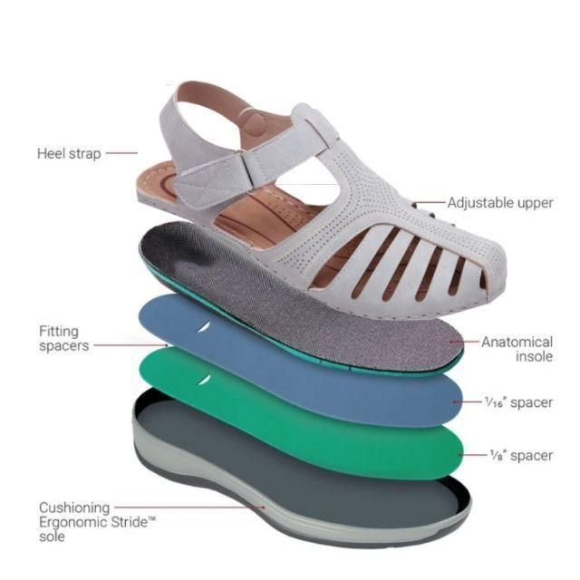 Skulpturerade Läder Sandaler med Ankelsnodd