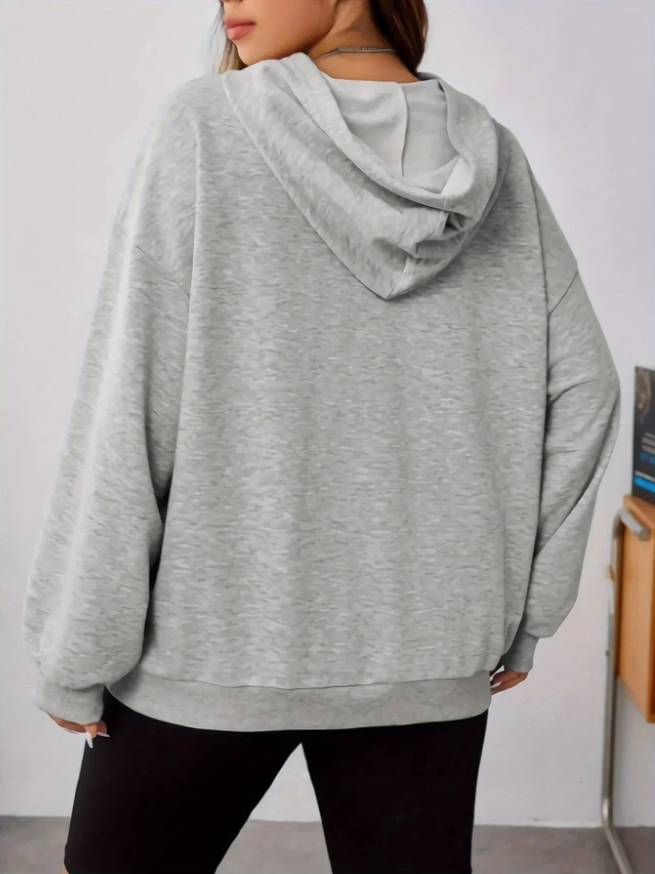 Bella - hoodie med katteprint og hætte