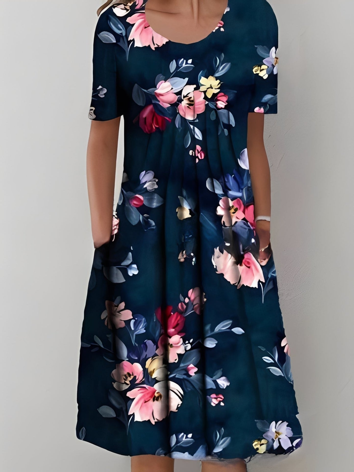 Ella - Eleganta klänningen med unik design för varje tillfälle