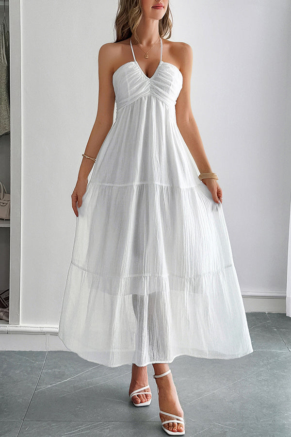 Elegante Maxikjole med Halterneck-design til Ferie-vibes