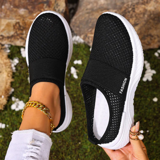 Damsneakers med kardborrestängning för enkel påtagning