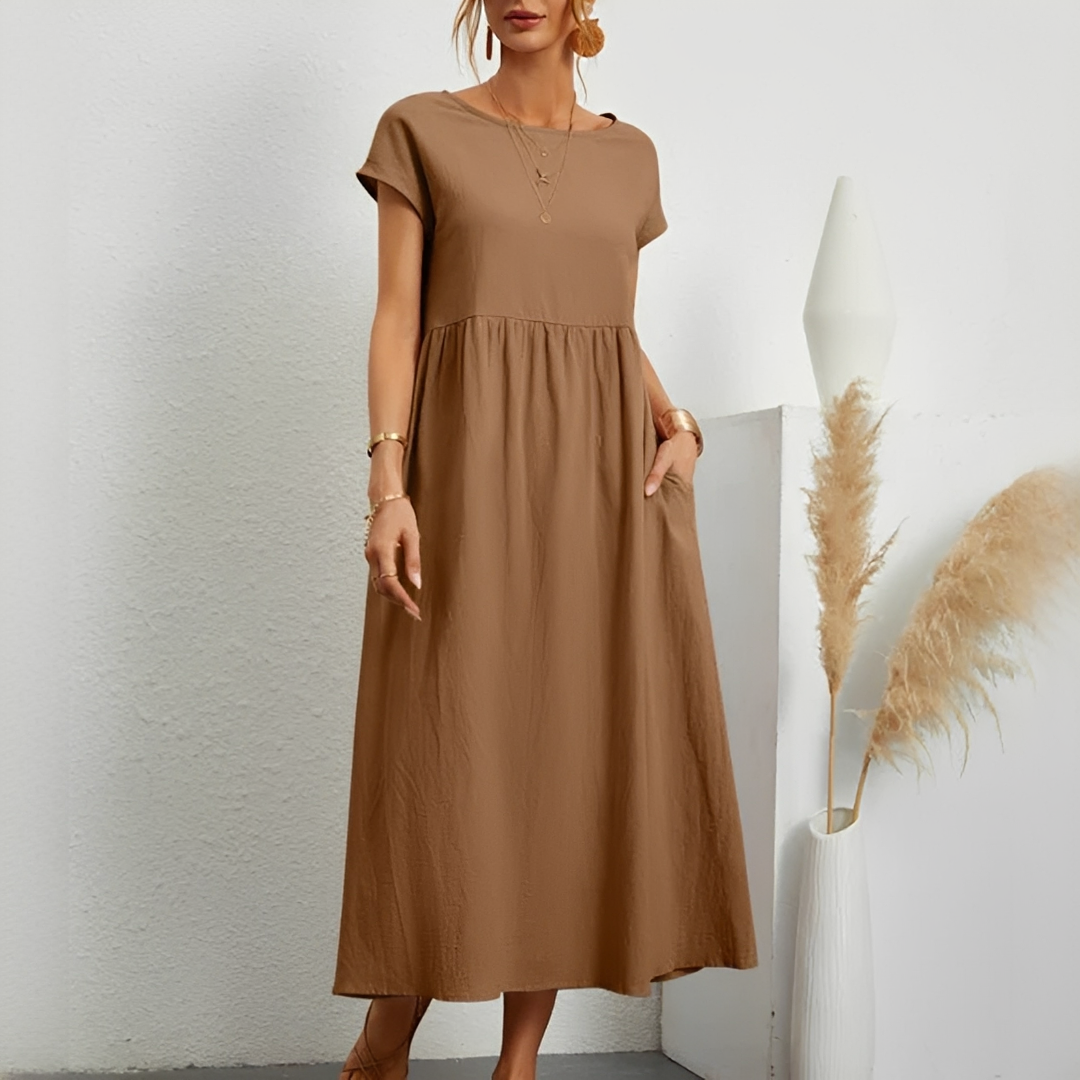 Sommarsensation - Elegant Klänning för Kvinnor
