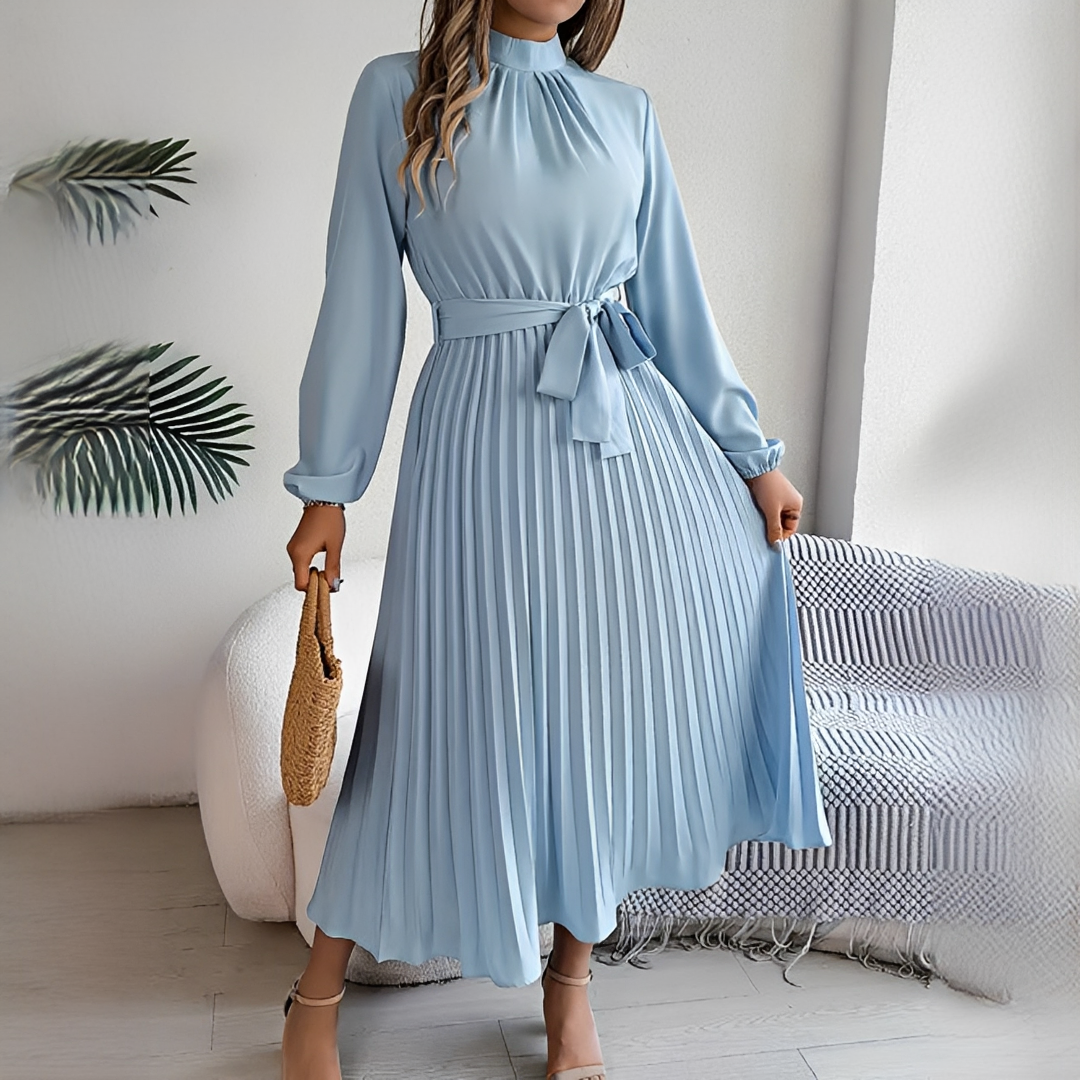 Allegra - Klänning med eleganta, plisserade ärmar