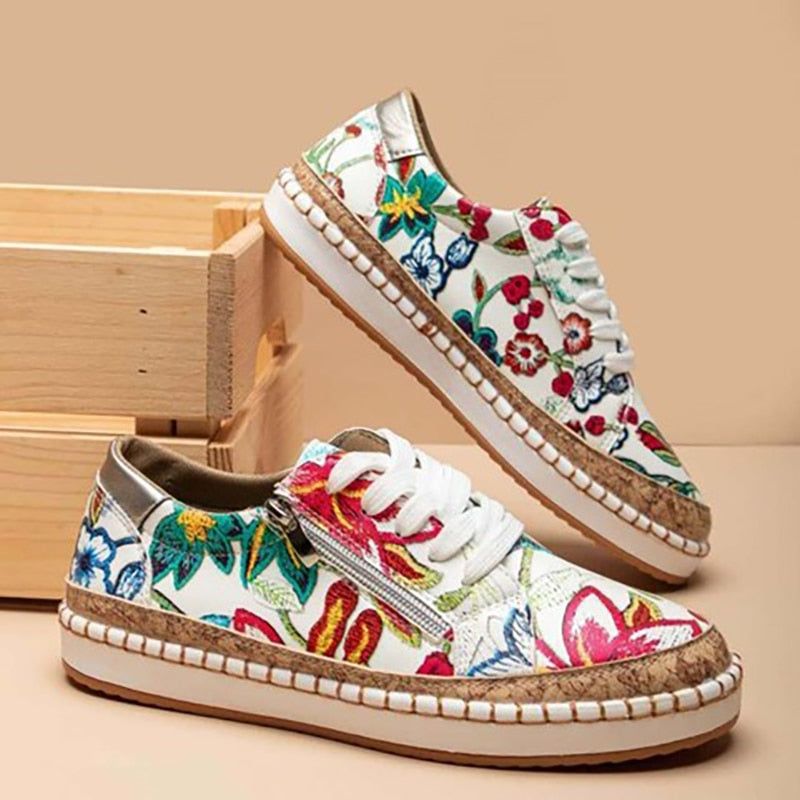 Sneakers för damer i espadrille med broderi