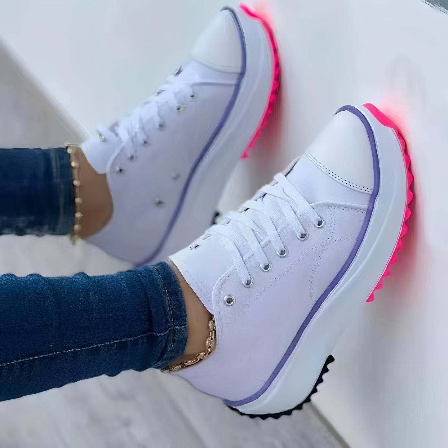 Vibrant - Trendiga Sneakers för Mode Medvetna Kvinnor