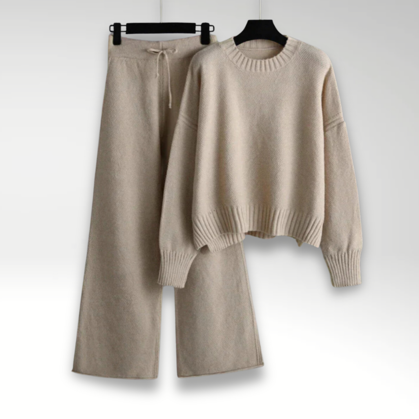 Elegant Sæt med Sweater og Vidde Bukser – Stilfuld Komfort