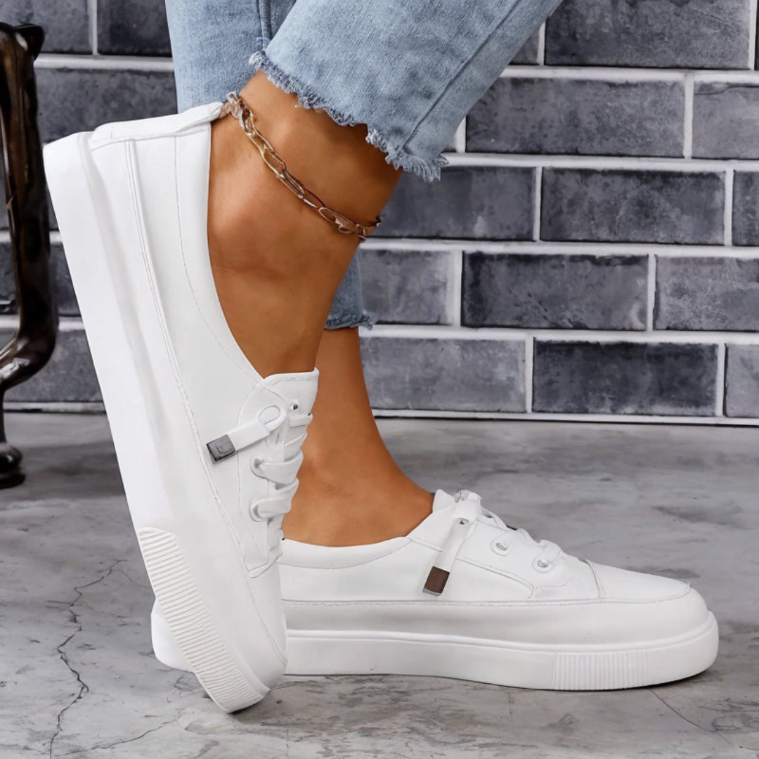Linnéa | Eleganta Sneakers för Sommardagar