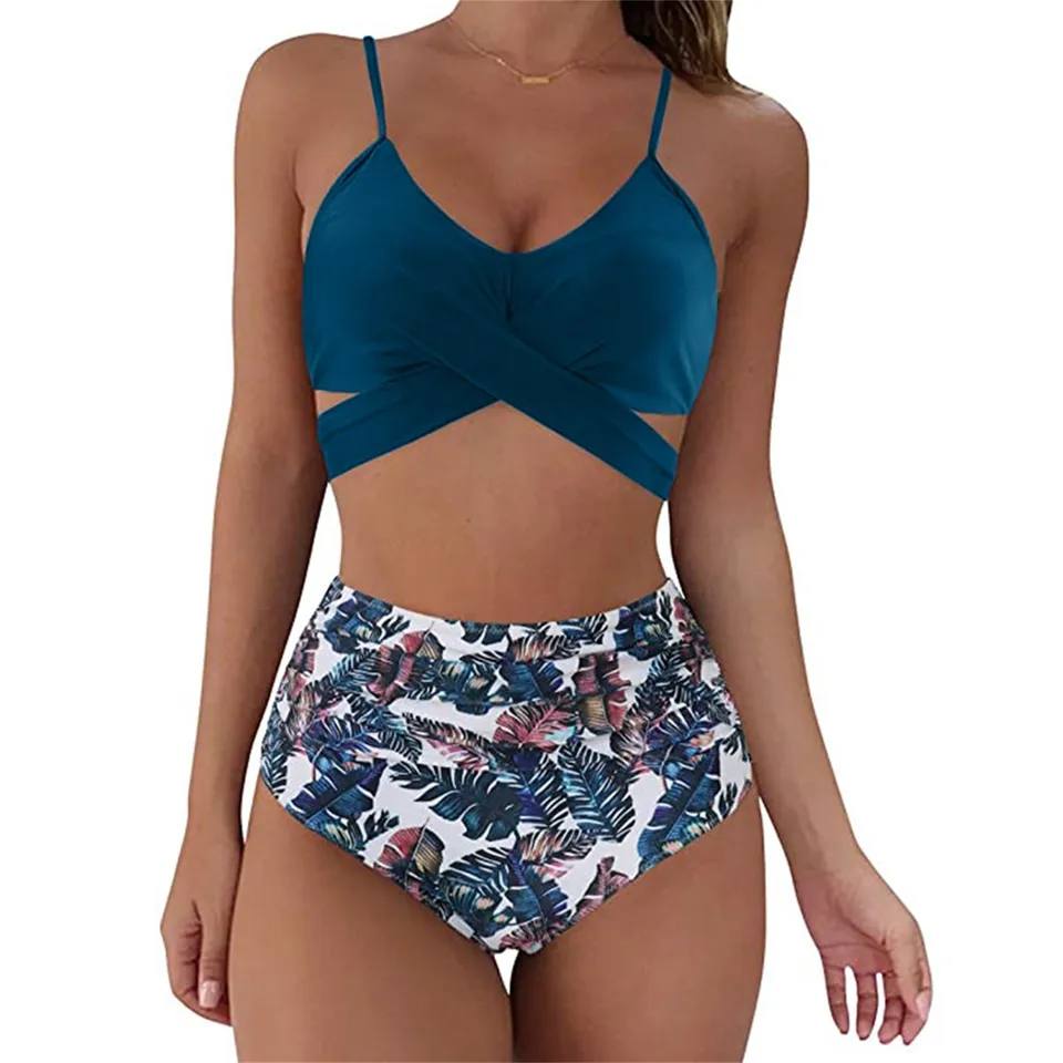 Högbensade Bikiniset för Varmt Väder