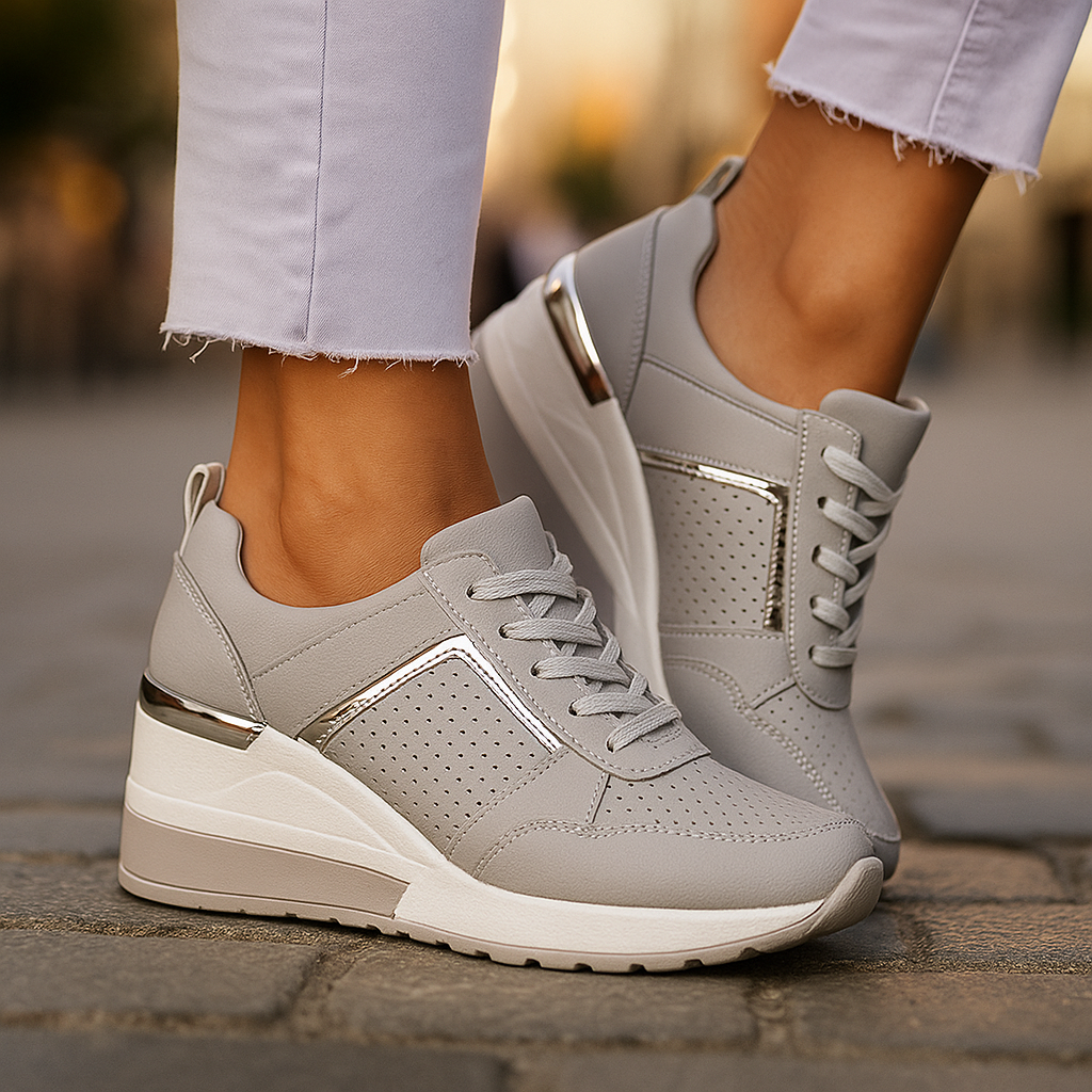 Sneakers för damer med snörning och platt sula