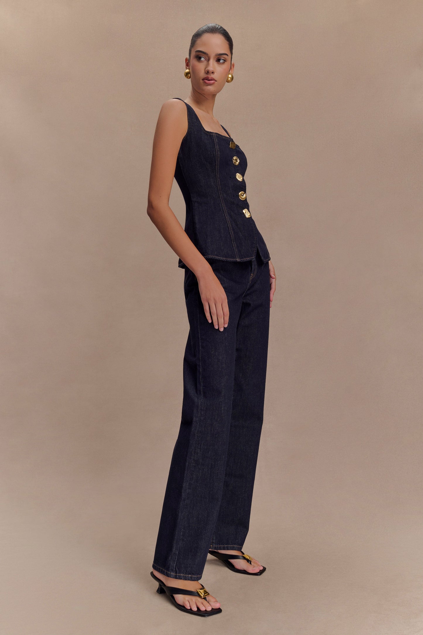 Elegant denim sæt med korsettop og lige ben bukser