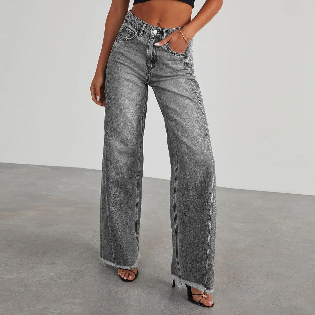 Moderne Løse Jeans med Fringing – Trendy og Elegant