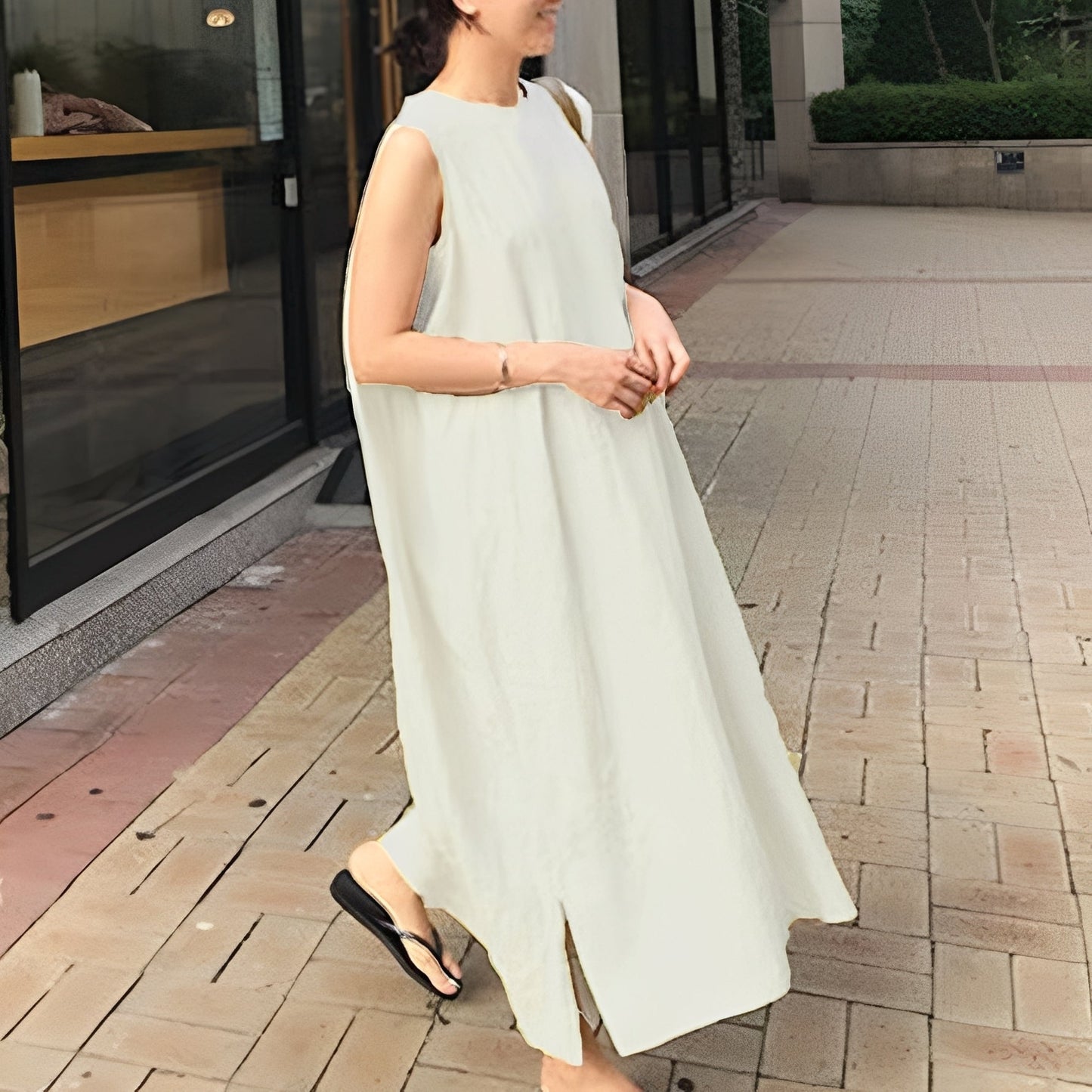 Evelina - Elegant, ärmlöst plisserat klänning för stilmedvetna kvinnor