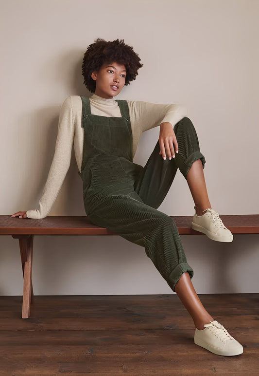 Evelina - Elegant Cord-Jumpsuit för en Sofistikerad Look