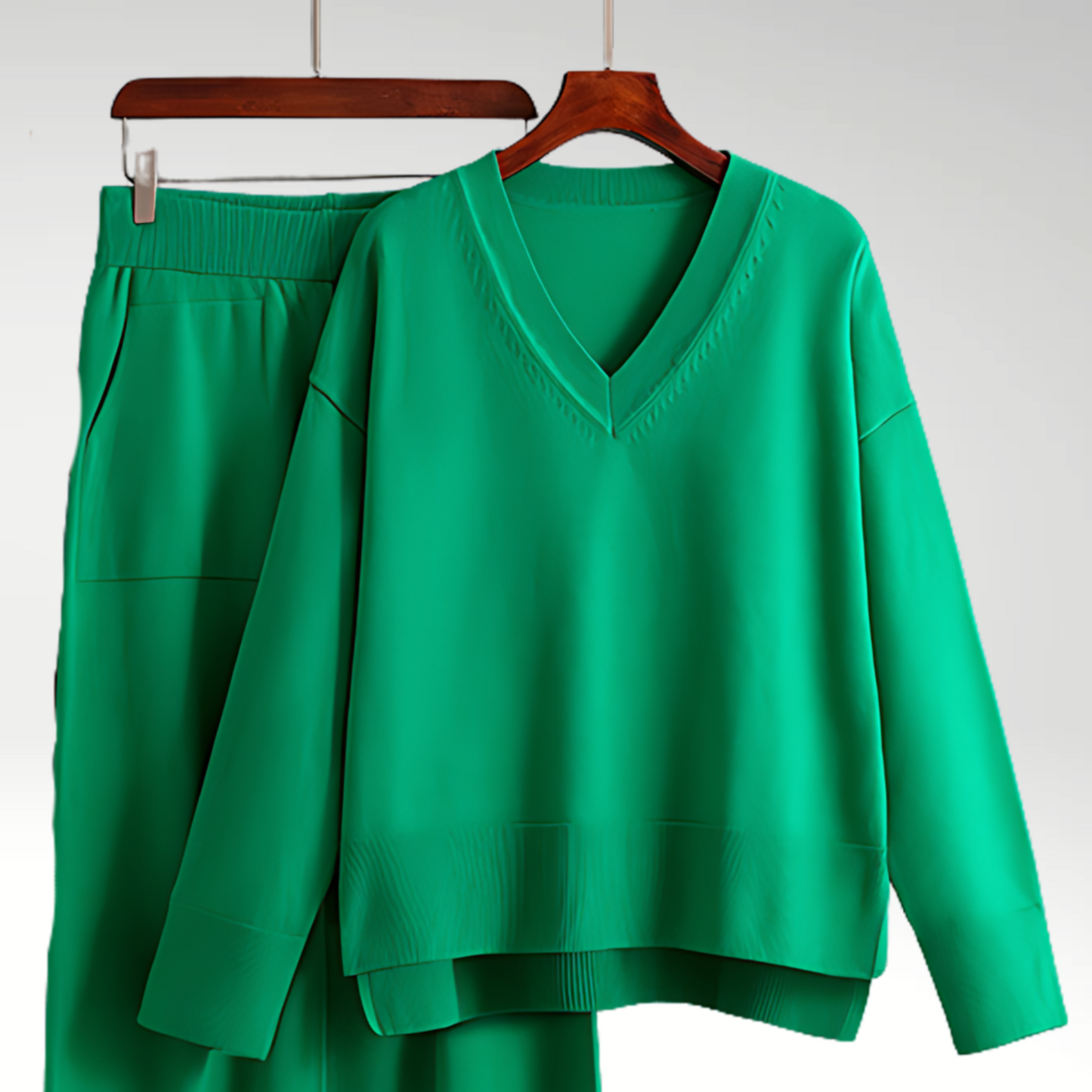 Elegant tvådelad outfit med V-ringning och lösa byxor