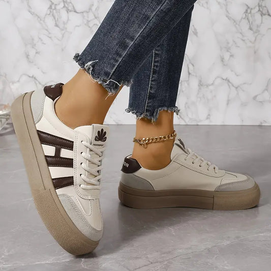 Retro Sneakers för kvinnor med snörning och komfortabel design