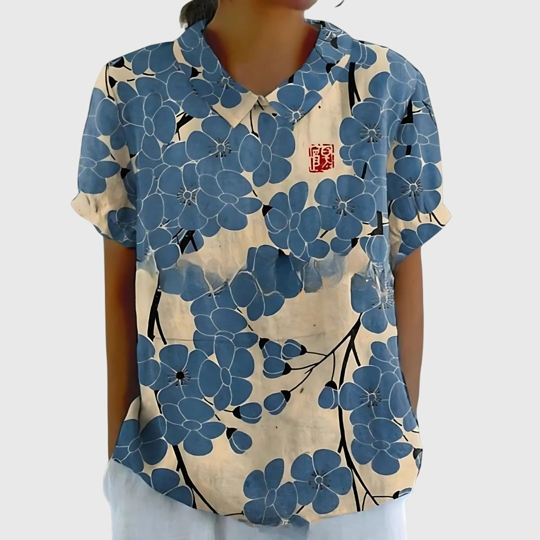 Blomsterdröm | Elegant Kortärmad Blus för Sommaren