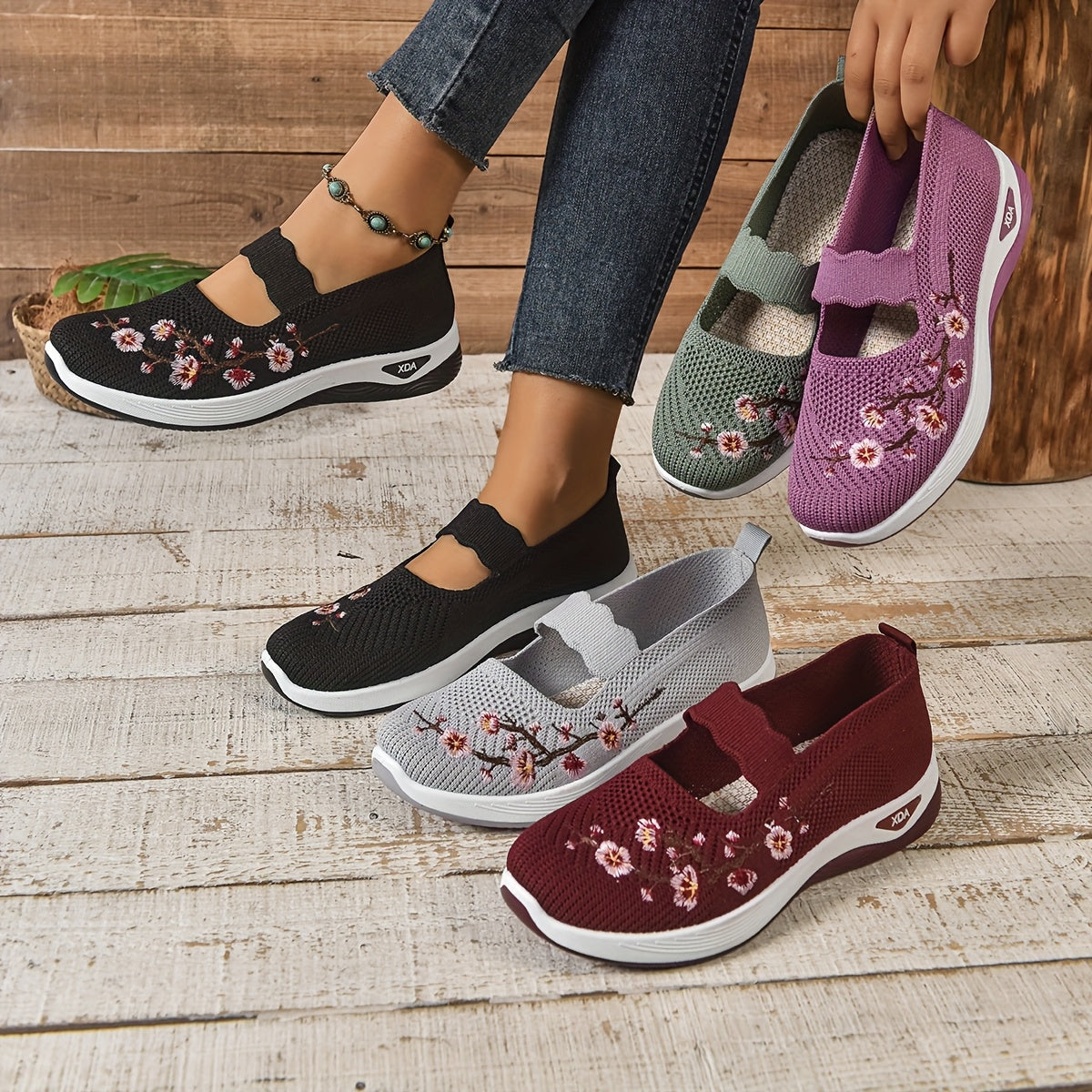 Blommönstrade Mesh Slip-On Skor – Färgsprakande Stil