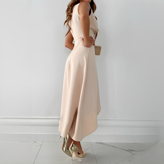 Luna - Finstäckt Midi-klänning med Elegant Drapering