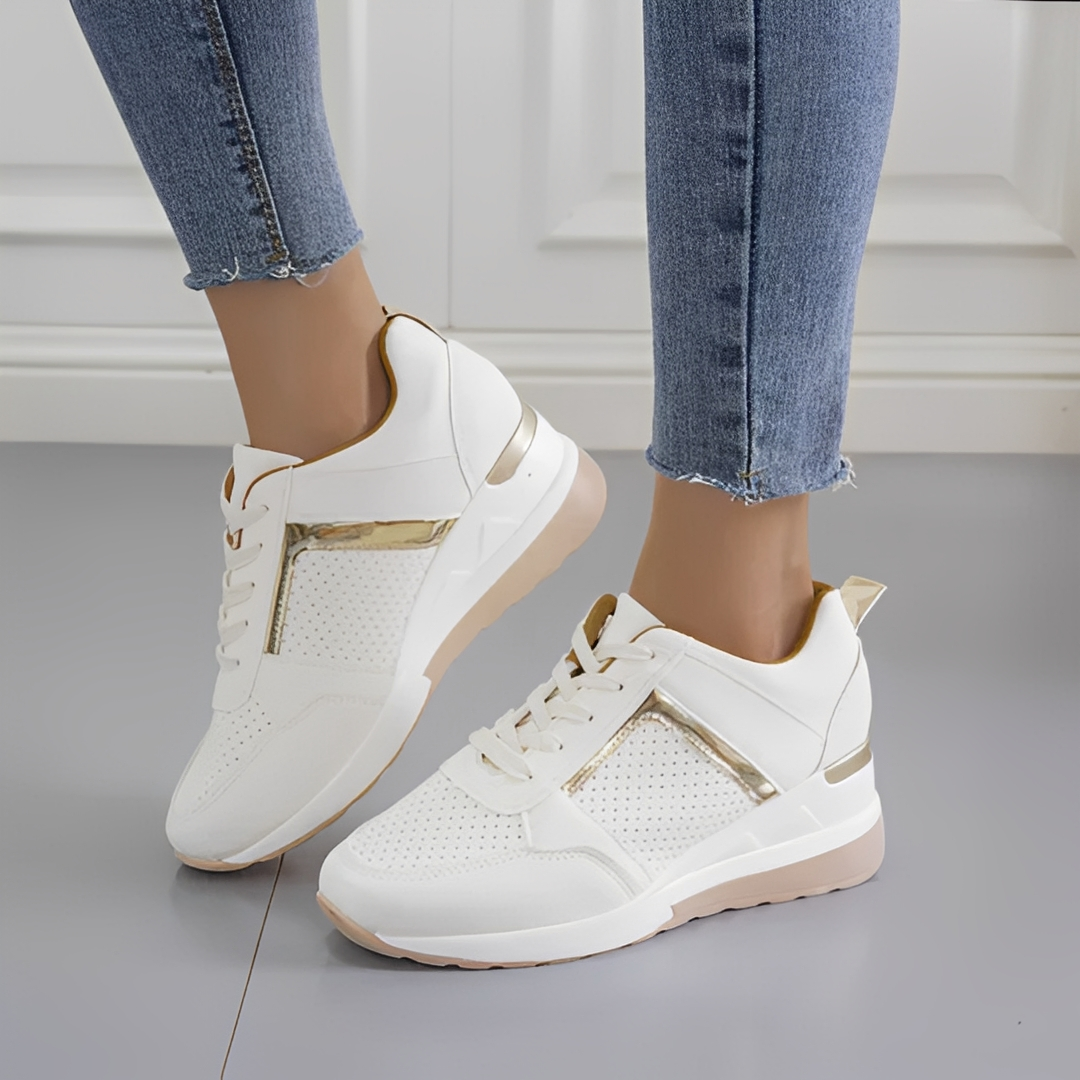 LuxeStride - Eleganta och Trendiga Sneakers för Damer